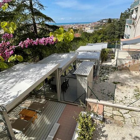 Il Parco Di Yuki Apartamento Ancona Exterior foto